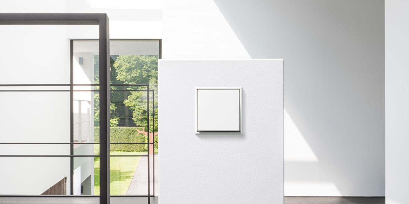 JUNG Schalterprogramme bei Armin Hoppmann Elektrotechnik in Gablingen